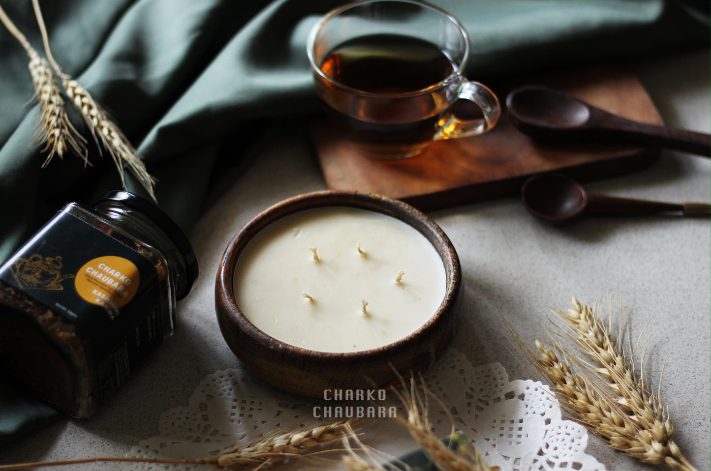 WOODEN URLI OUDH CANDLE